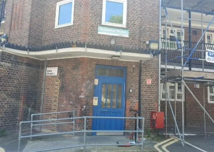 Stylish & Cozy 2-Bedroom Flat In Hoxton & Shoreditch